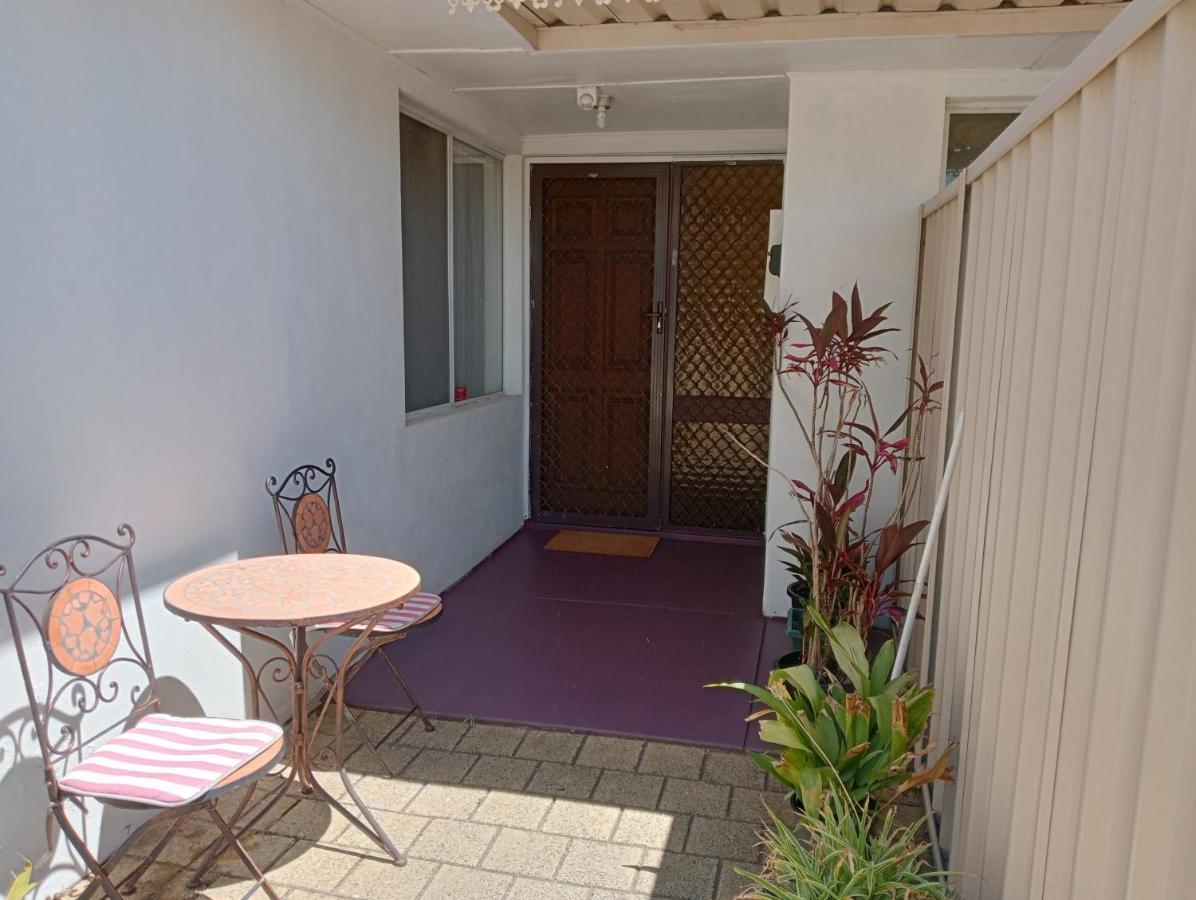 Cozy Inn Perth Exteriér fotografie